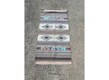 PIER 1 IMPORTS WOOL AND ACRYLIC RUG