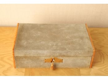 LEATHER AND SUEDE LOCKING JEWELRY BOX