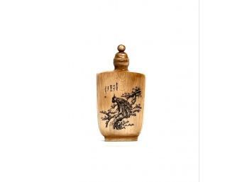 CHINESE CARVED & ENGRAVED BONE SNUFF BOTTLE