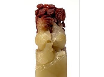FINELY CARVED ONYX CHOP DEPICTING (3) HENS