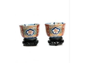PAIR OF JAPANESE IMARI FLARED RIM CUPS