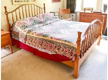 FINE QUALITY MAPLE / HARD PINE QUEEN-SIZE BED