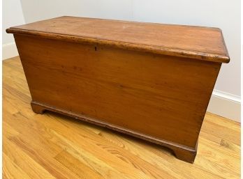 (Early 19th c) BLANKET CHEST