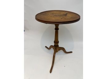 (18th c) QUEEN ANNE DISH TOP CANDLE STAND