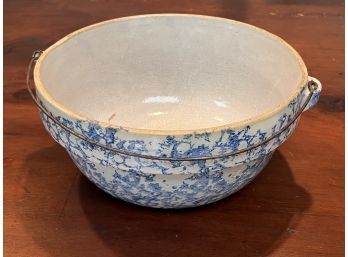 SPATTERWARE MIXING BOWL with SWING HANDLE