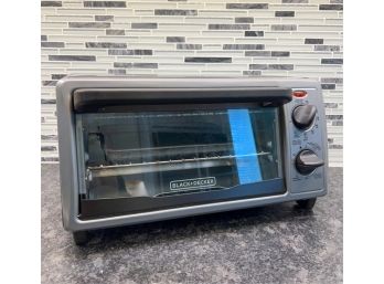 BLACK AND DECKER COUNTERTOP TOASTER OVEN
