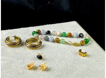 COLLECTION MISC JEWLERY w 14K ACCENTS, CLASPS, ETC