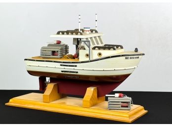CAMDEN ME LOBSTER BOAT SHIP MODEL