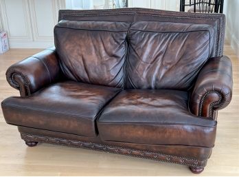 CONTEMPORARY LEATHER LOVESEAT