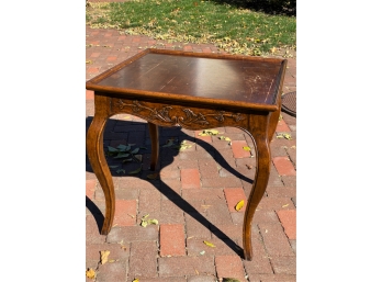 TRAY TOP END TABLE W RELIEF CARVING ON FRENCH LEGS