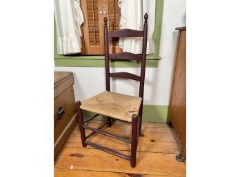 COUNTRY LADDER BACK CHAIR W/ RUSH SEAT