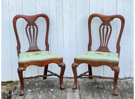 PAIR OF DIMINUTIVE CHIPPENDALE SIDE CHAIRS