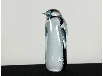 DIMINUTIVE MURANO QUALITY ART GLASS PENGUIN