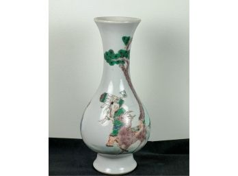 PAINT DECORATED FOOTED CHINESE VASE