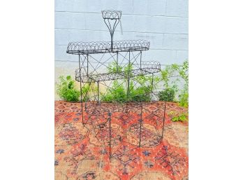 (3) TIER WIRE PLANT STAND