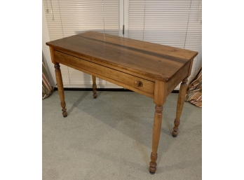 COUNTRY CHERRY 1 DRAWER WORK TABLE.
