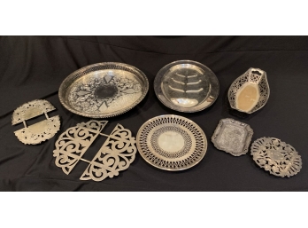 LOT OF 8 SILVER PLATE TRAYS.