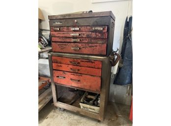 ROLLING TOOL CHEST W/ CONTENTS