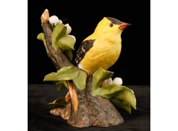 BISQUE (AMERICAN GOLDFINCH) by the FRANKLIN MINT