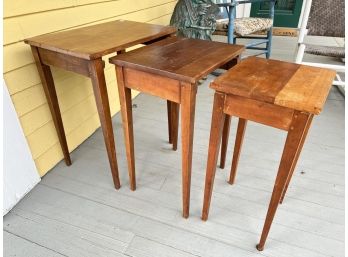 (3) NESTING HARDWOOD OCCASIONAL TABLES