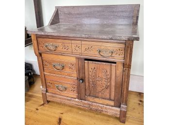 VICTORIAN MARBLE TOP COMMODE