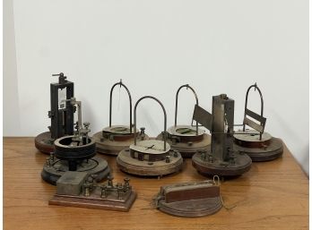 GROUPING OF SCIENTIFIC INSTRUMENTS