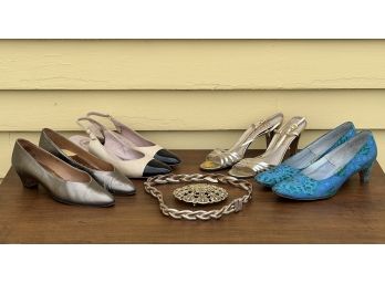 GROUPING  OF VINTAGE WOMAN'S SHOES etc.