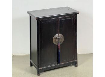 CHINESE STYLE STORAGE TABLE