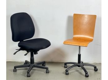 (2) ROLLING OFFICE CHAIRS