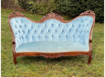 CARVED VICTORIAN SOFA