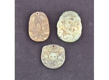 (3) CARVED CHINESE JADE PENDANTS