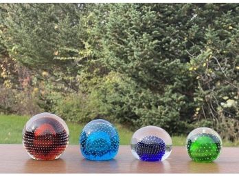 (4) ART GLASS CONTROLLED BUBBLE NET PAPERWEIGHTS