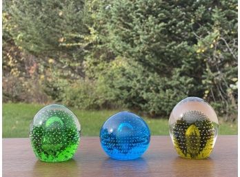 (3) ART GLASS DUAL CONTROLLED BUBBLE PAPERWEIGHTS