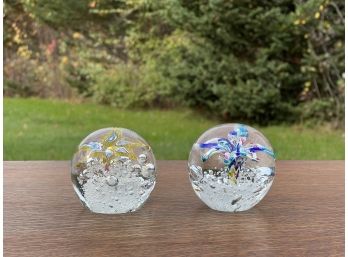 (2) BUBBLE BLOOM & ORCHID PAPERWEIGHTS