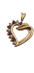 Vintage 14 Kt Gold Diamond And Ruby Heart Charm Pendant 5/104B