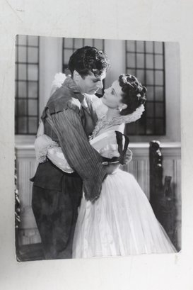26. Vivien Leigh & Lawrence Olivier Photo