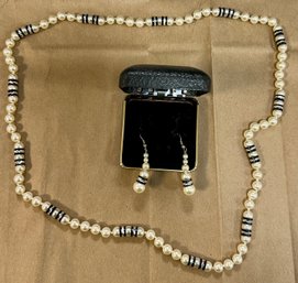 5. Vintage White Glass Beads And Black Laser Cut Spacers Necklace And Earrings (2)