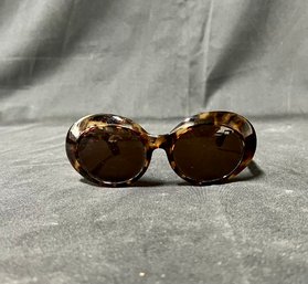 46. Retro Oval Sunglasses