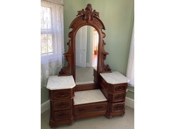 203. Best Quality Victorian Walnut Marble Top Dressing Table