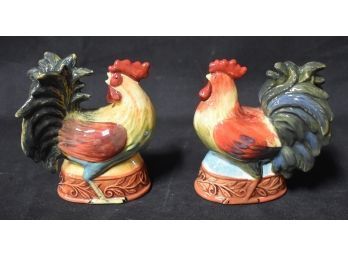 192. Porcelain Rooster S&P Shakers (2)