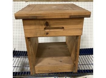 135. Country House Pine End Table