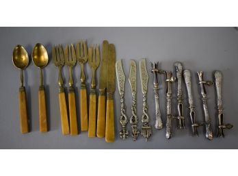 59. French Flatware And Other Pieces Stern Brother NY (16)