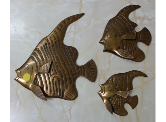 20. Brass Wall Hanging Fish (3)