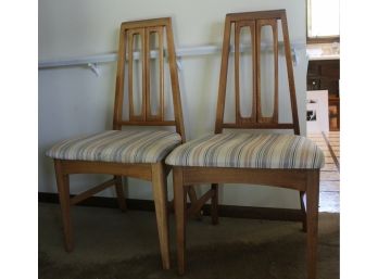 109. Mid Century Modern Chairs (2)