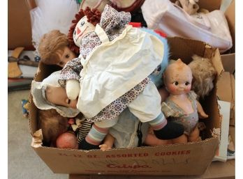 215. Dealers Lot Of Antique Dolls Includes Kewpie Doll And Raggedy Ann