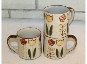 37. Folk Art Coffee Mugs(3)
