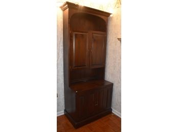42.  Country House Hutch