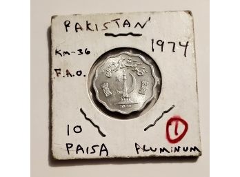 Old 1974 Pakistan International Foreign Coin Lot #441