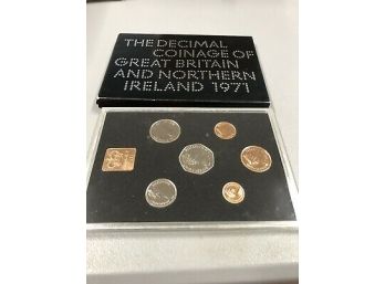 The Decimal Coinage Of Great Britain And Northern Island Brilliant Uncirculated Vintage 1971 Coin Set Lot 520