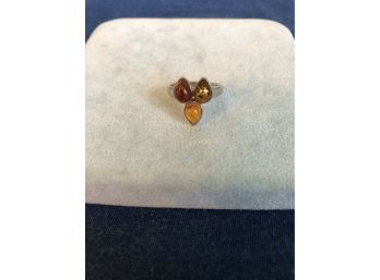 Sterling And Amber 3 Stone Ring Size 6 1/4